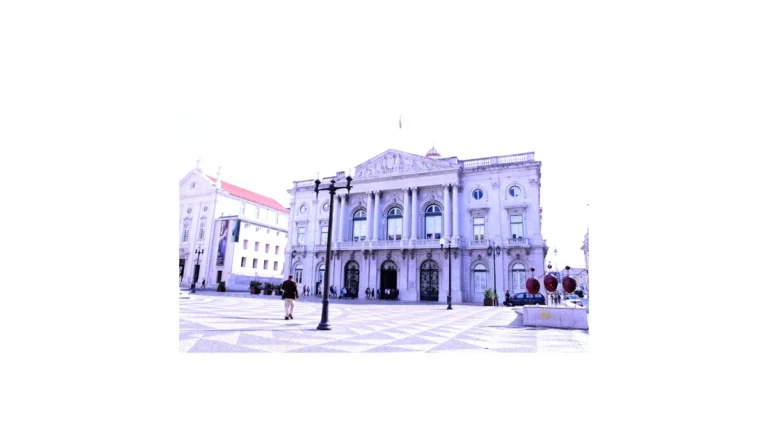 Lisboa: Secretário-geral da Câmara deixa funções após processo que exige esclarecimentos